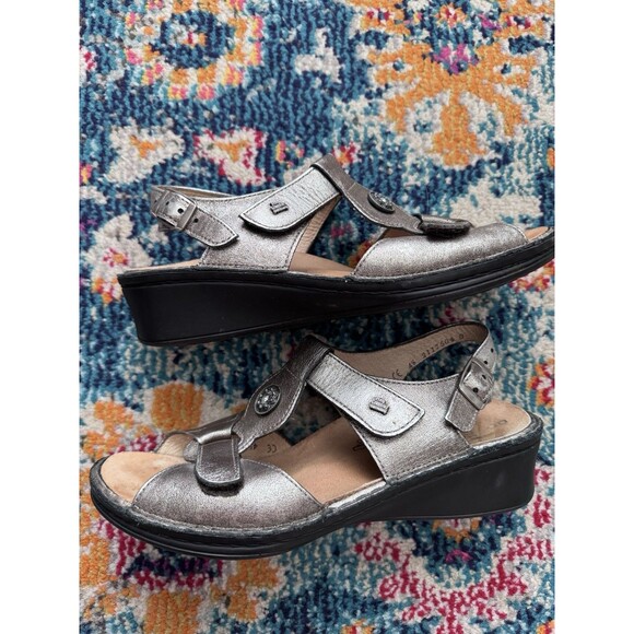 Finn Comfort Adana Backstrap Sandal Metallic Women’s‎ Size 6.5US / 4.5 UK - Picture 3 of 8